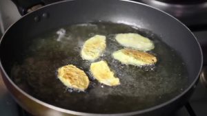 frying eggplants