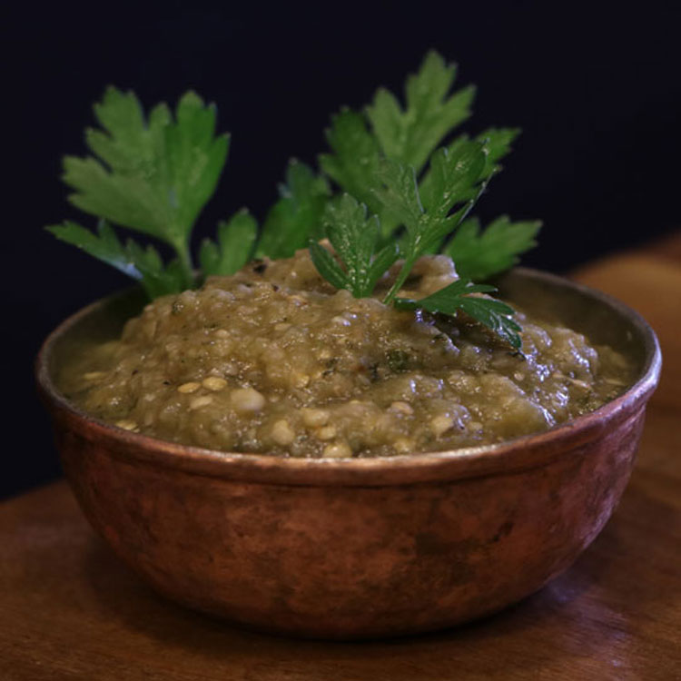 nazkhatoon in bowl with parsley